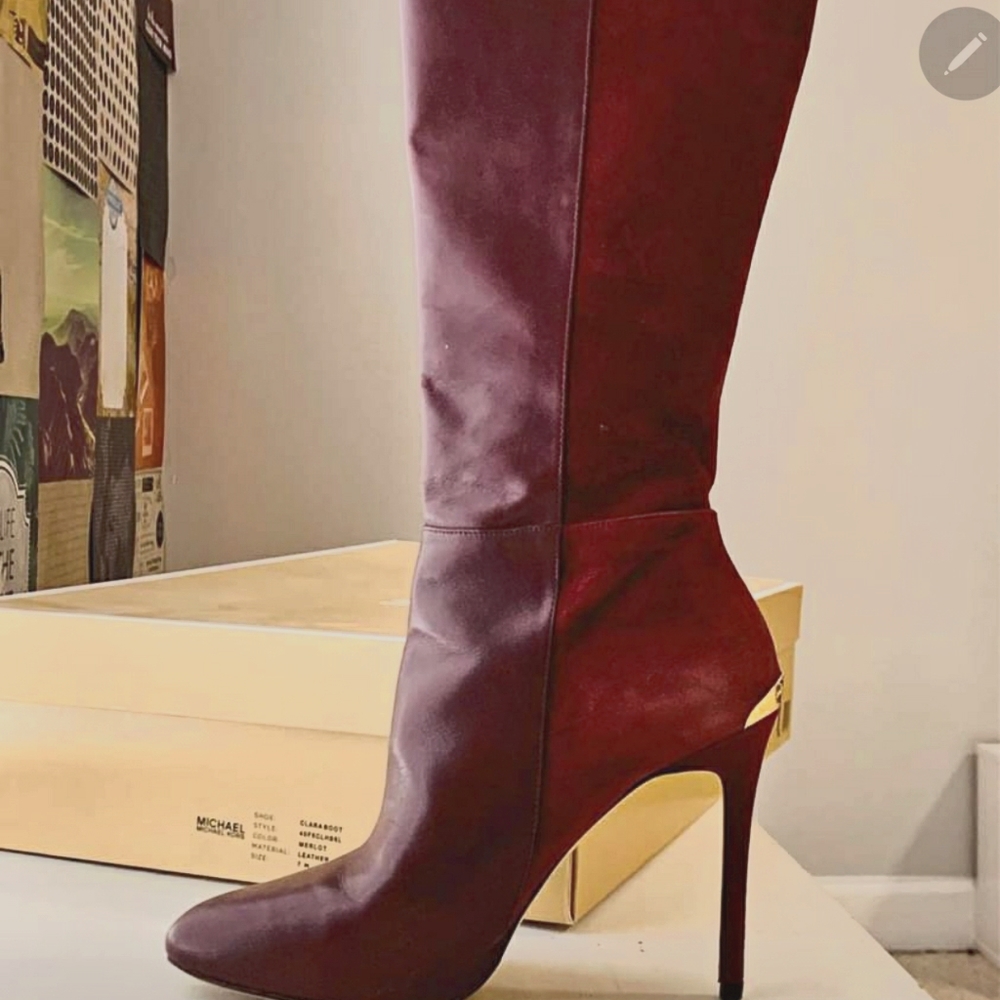 Mk leather boots